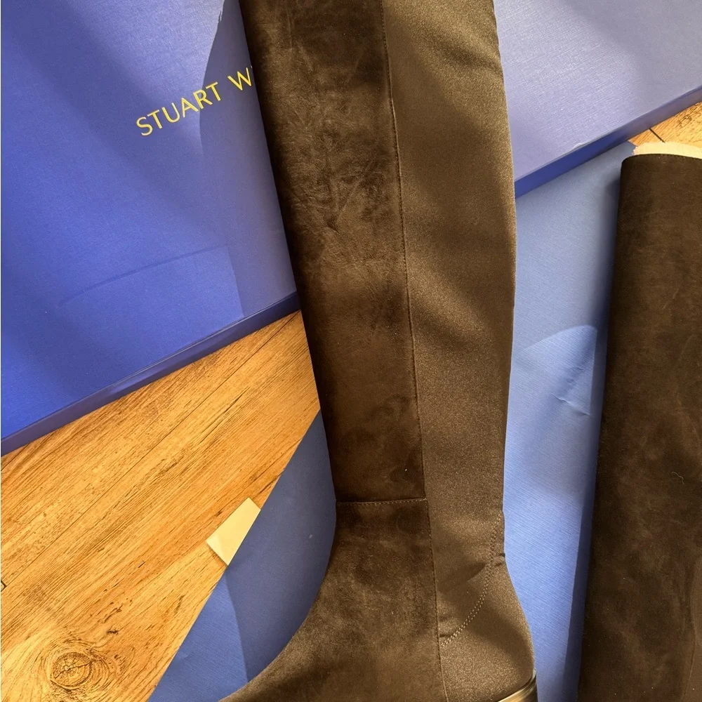 Stuart Weitzman classic stuart